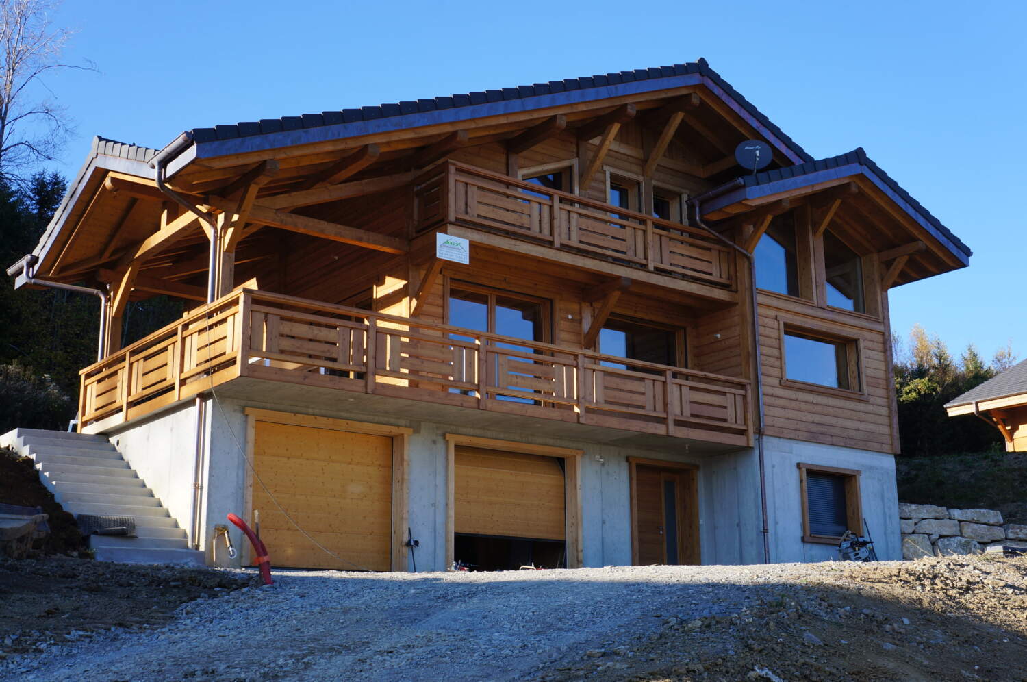 Construction chalet poteaux poutre à Bogève