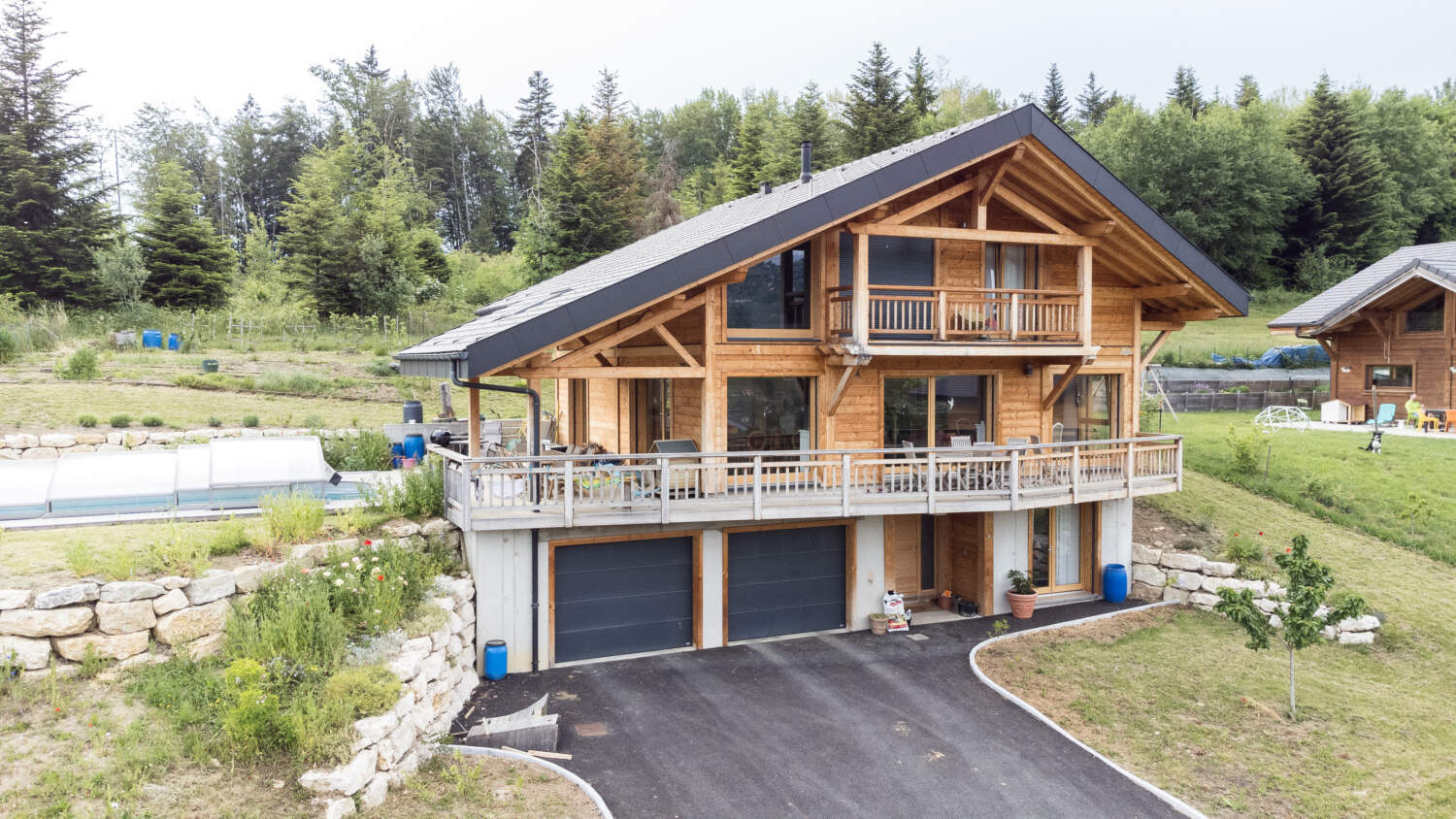 Construction d'une habitation en poteaux poutre à Bogève